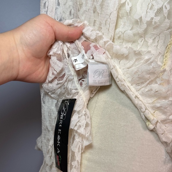 Cream Lace Ruffle Top with Cold Shoulders Fairycore Lolita Victorian - Picture 4 of 6